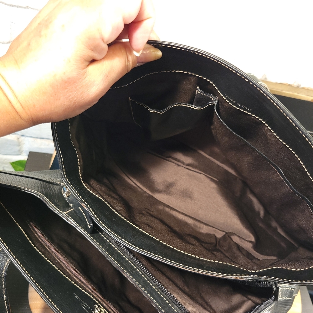 Oscar de la Renta Tassel Front Leather Bag - Picture 8 of 14